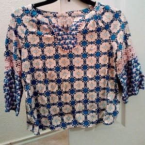 Crown & Ivy girls top Elephant print size L